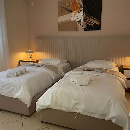 Kejsi Apartments Tiranë Ngoại thất bức ảnh